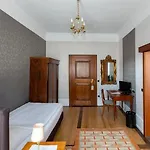 Boardinghouse Sonne * אופנבורג