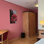 Boardinghouse Sonne * אופנבורג