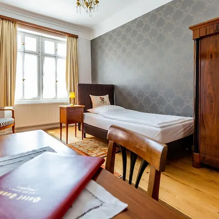 Boardinghouse Sonne * אופנבורג